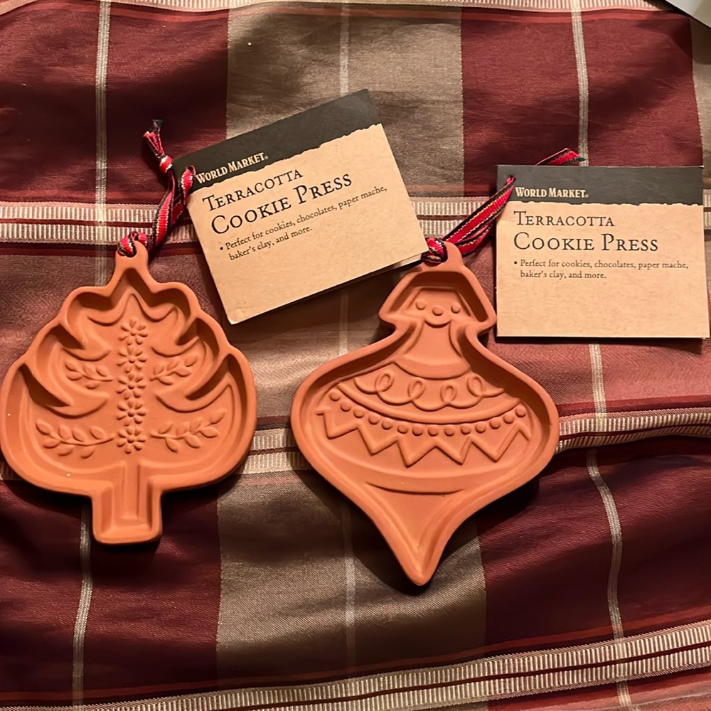 Set of 2 Terra Cotta cookie press ornaments holiday Christmas gifts tree ribbon